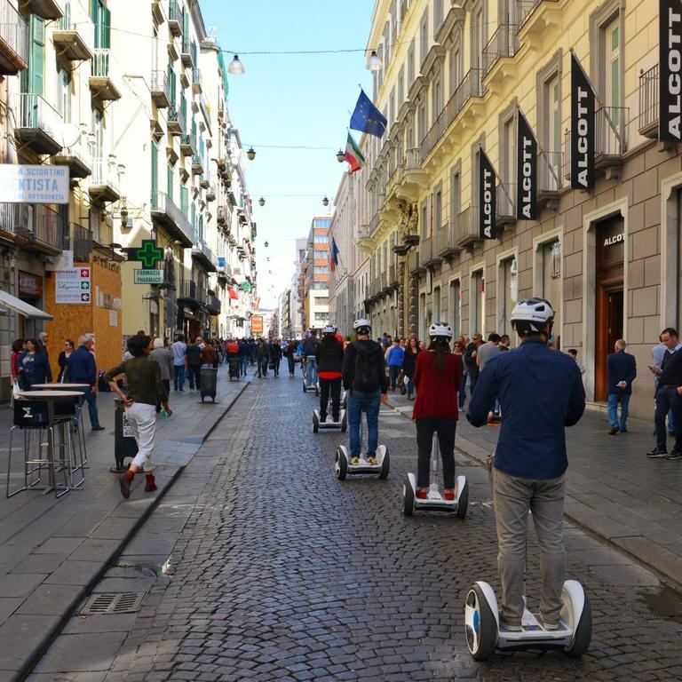 Toledostop Napoli Eksteriør bilde Segway tour in Madrid, Spain